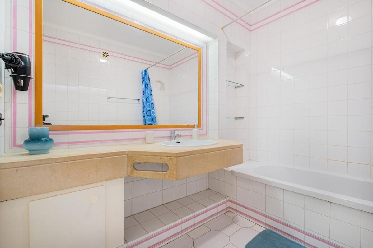 Apartamento Cozy With Indoor Pool